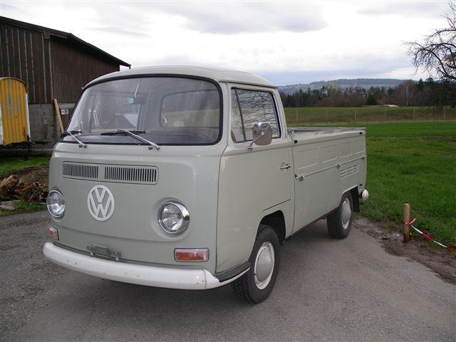 Volkswagen (VW) () T2 Typ 26:  