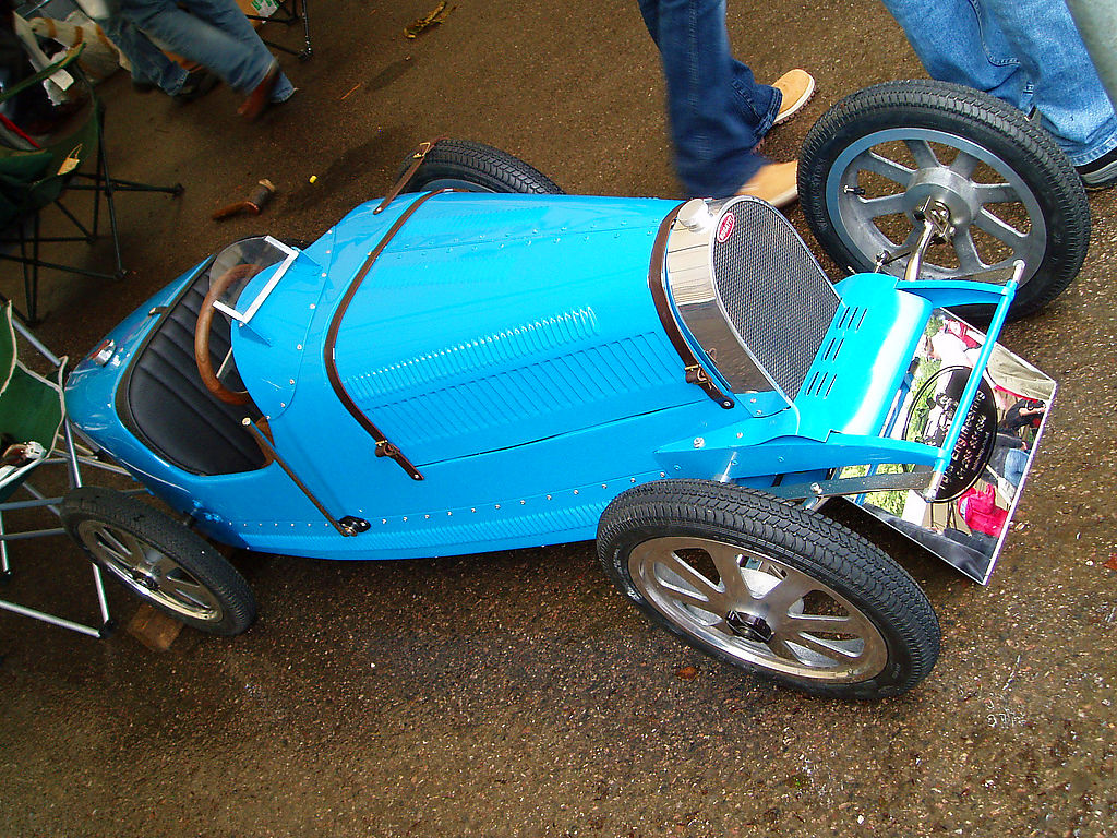 Bugatti () Type 39:  