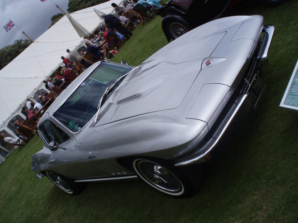 Chevrolet () Corvette Sting Ray, 1965:  