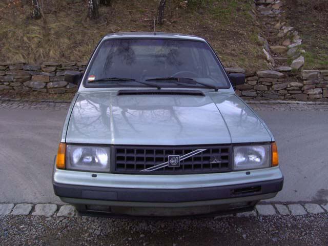 Volvo () 340 (360):  