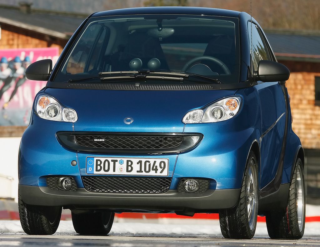 Smart () Fortwo II Coupe:  