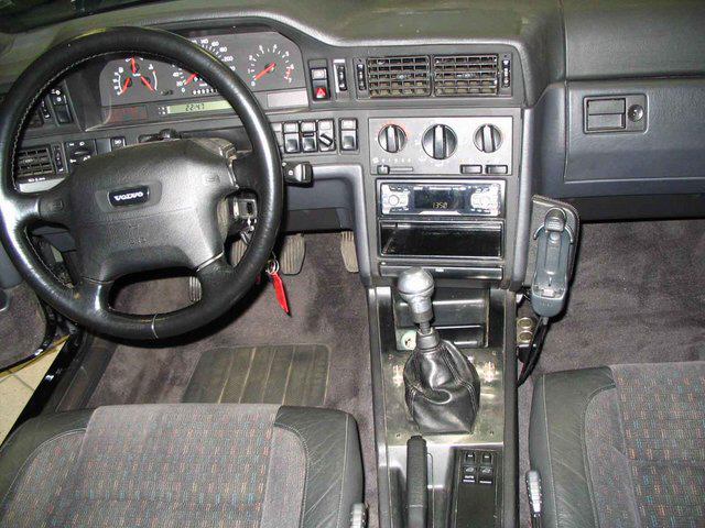 Volvo () 850:  