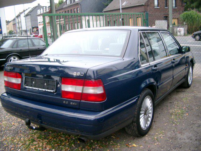 Volvo () 960:  