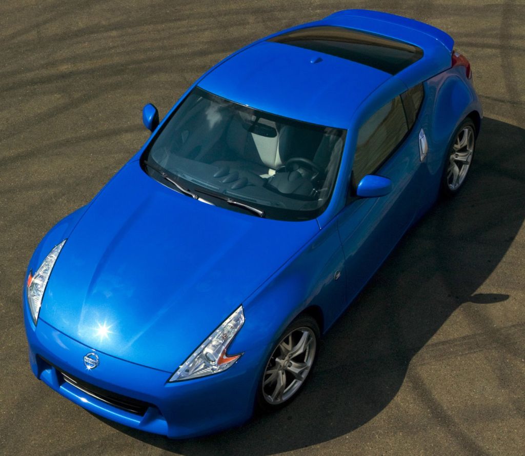 Nissan () 370 Z Coupe (Z34):  
