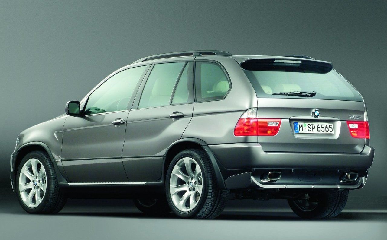 BMW () X5 (E53):  