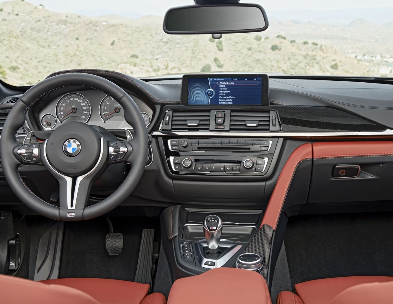 BMW () 4-Series (F33, F83 Convertible):  