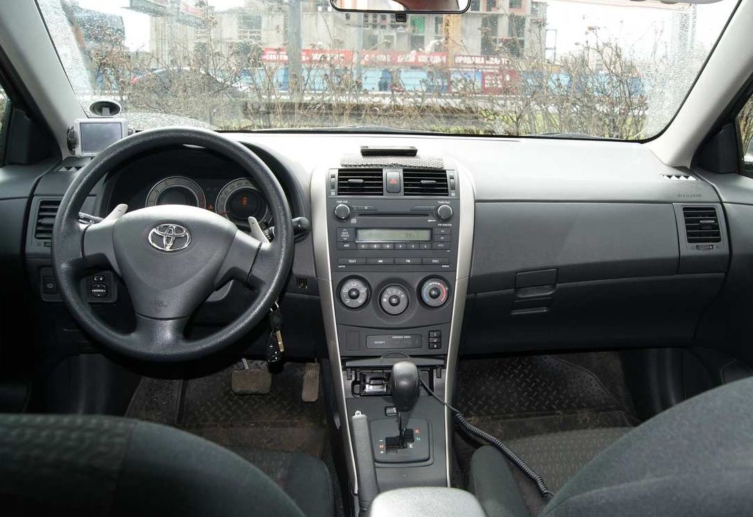 Toyota () Corolla  X (_E14_, _E15_):  