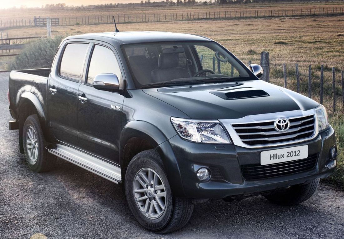 Toyota () Hilux Pick Up VII (AN10,AN20,AN30):  