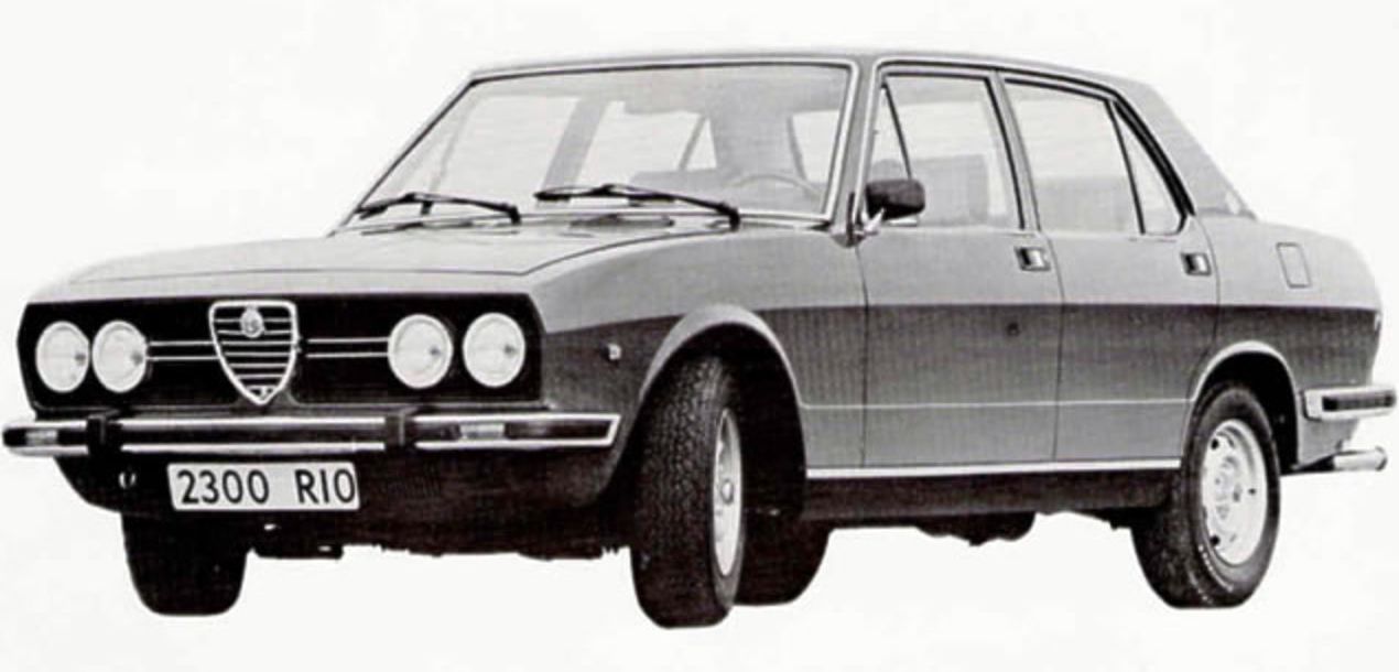 Alfa Romeo ( ) 2300:  