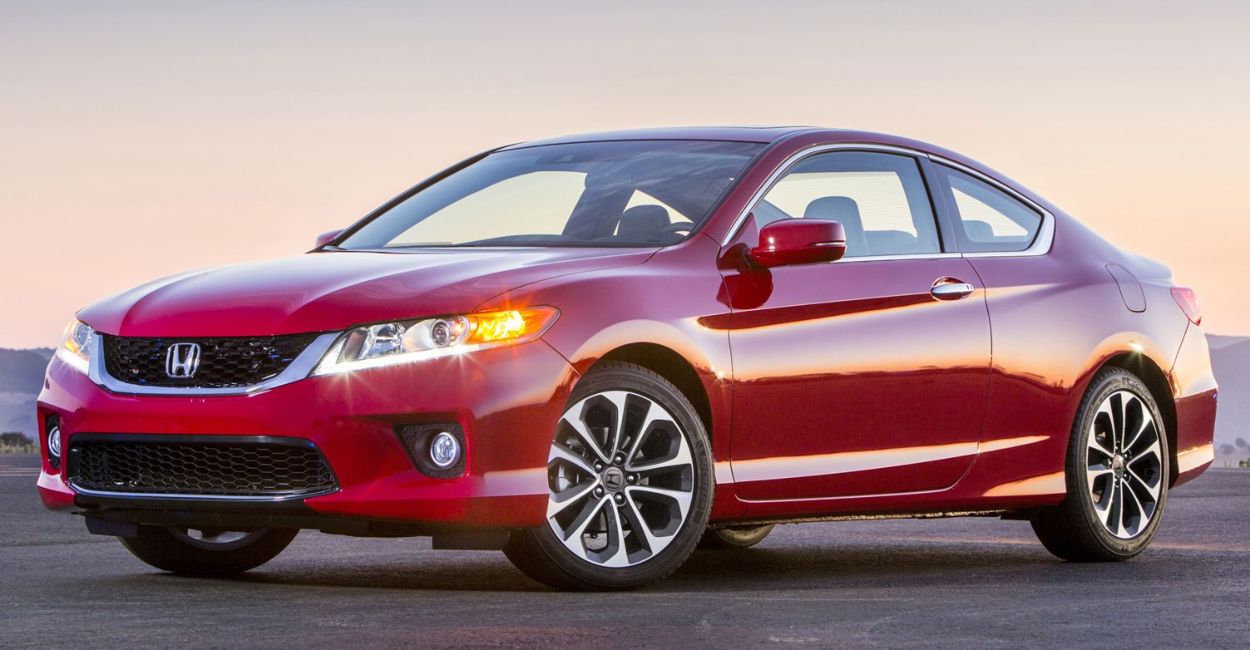 Honda () Accord IX Coupe:  