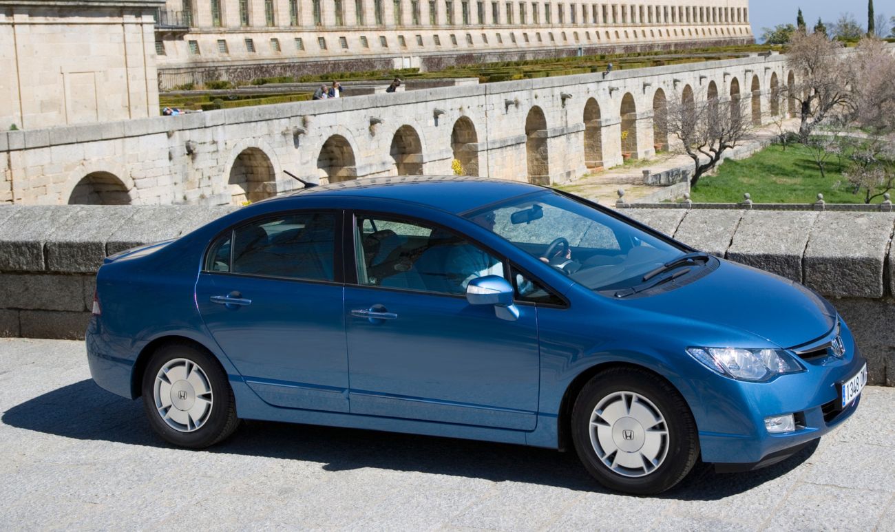 Honda () Civic VIII Hybrid (FD3):  
