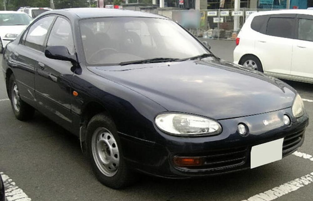 Mazda () Autozam Clef:  