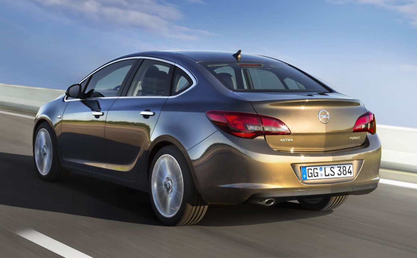 Opel () Astra K V sedan:  