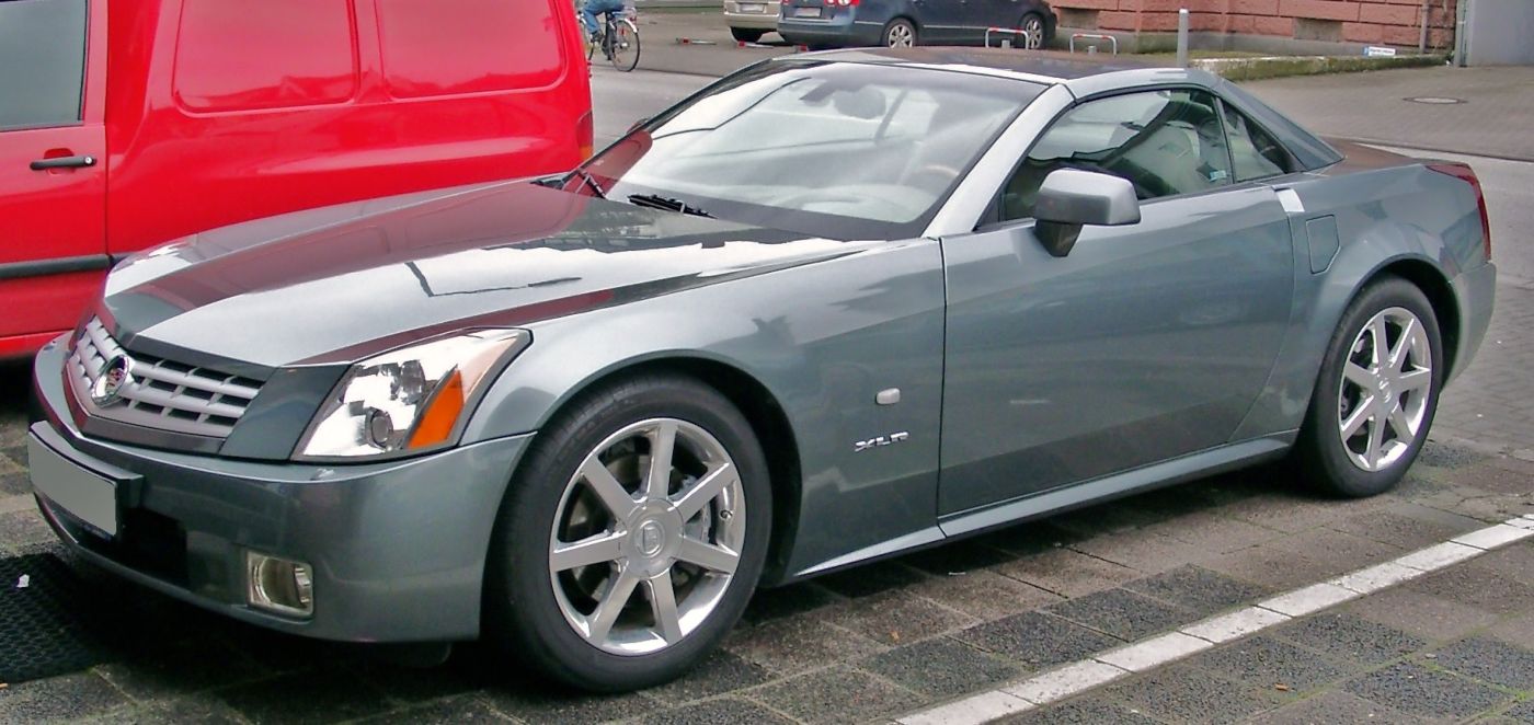Cadillac () XLR I:  