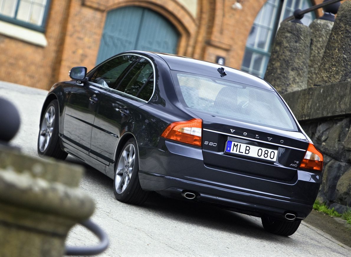 Volvo () S80 II:  