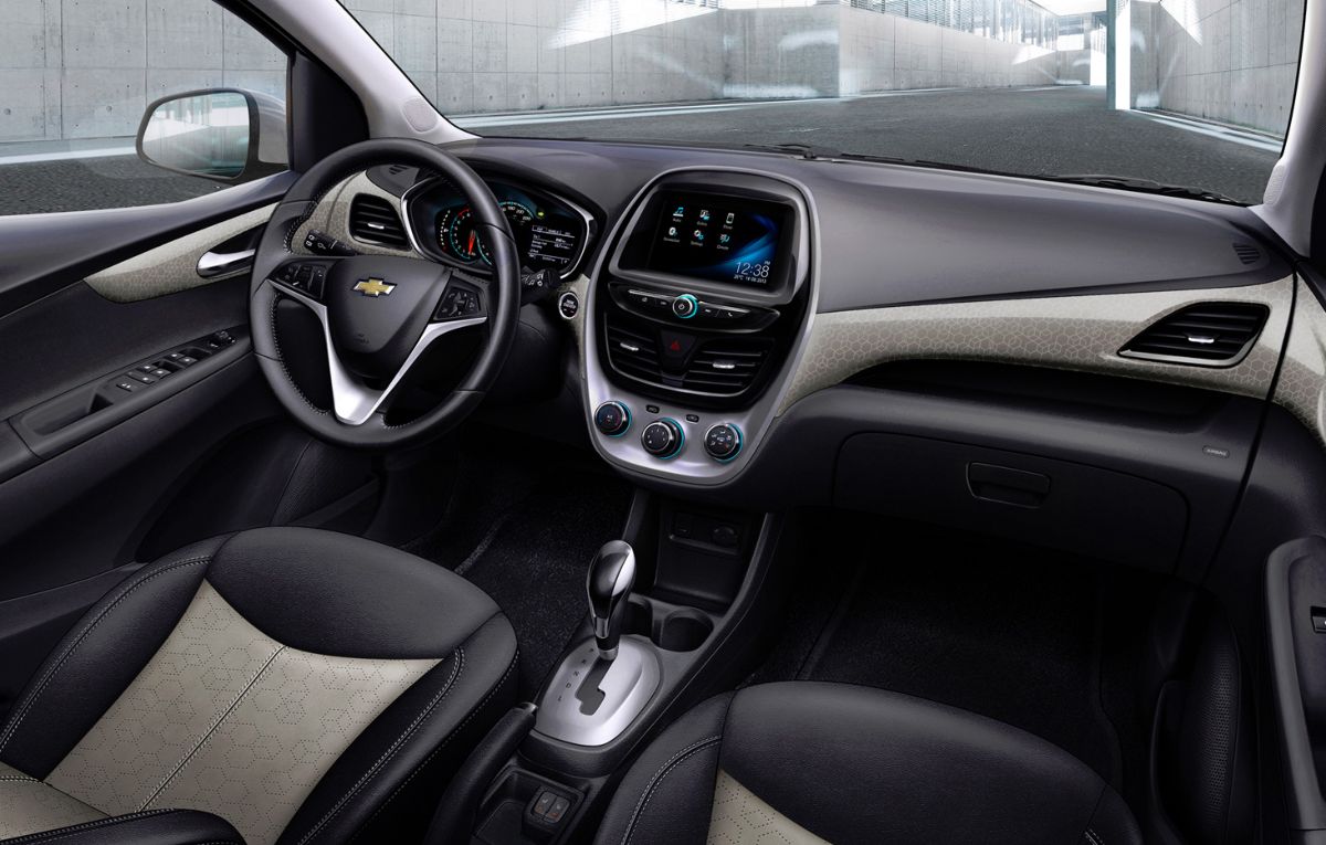 Chevrolet () Spark IV (400):  