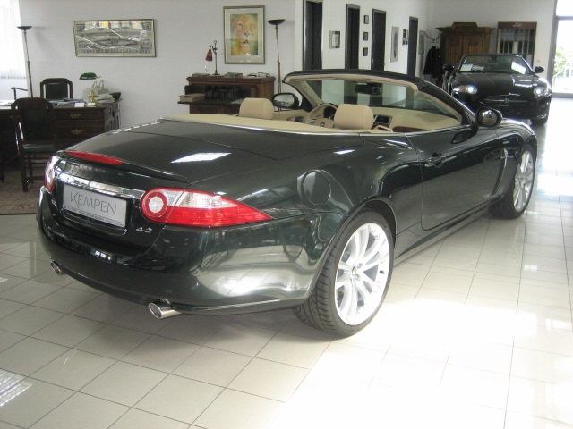 Jaguar () XK Cabriolet V (X150):  