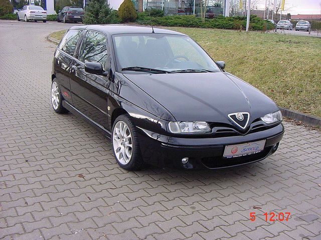 Alfa Romeo ( ) 145 (930):  