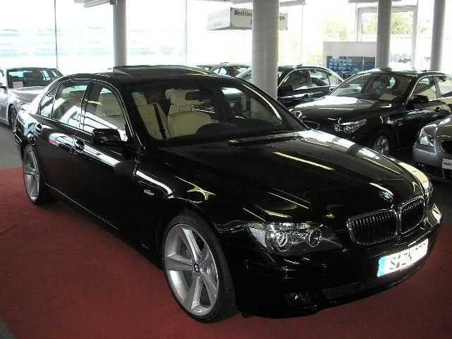 BMW () 7-Series (E65, E66, E67):  