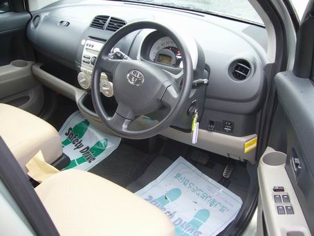 Toyota () Passo I (XC10):  