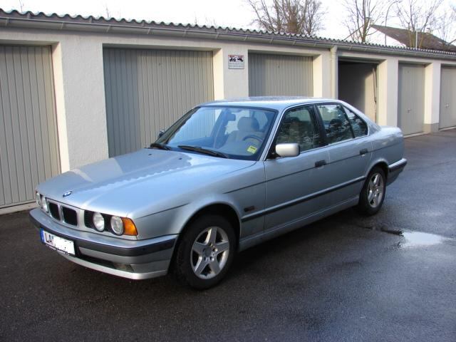 BMW () 5-Series (E34 Sedan):  