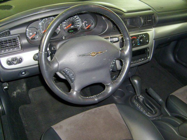 Chrysler () Sebring Sedan II:  