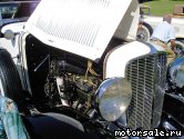  1:  Auburn 12-16A Roadster, 1932