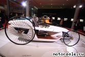  1:  Mercedes Benz F-Cell Roadster