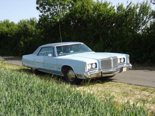 Chrysler () New Yorker, 1977:  
