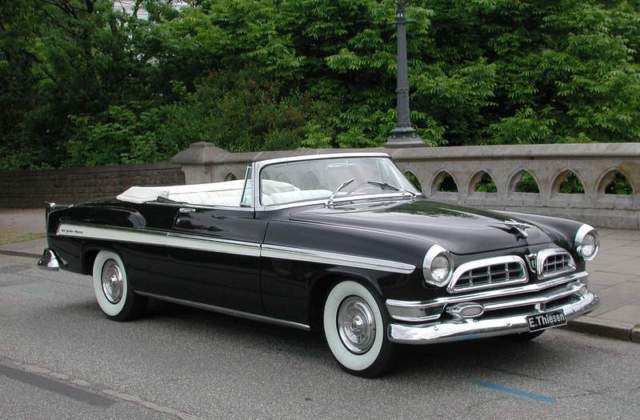 Chrysler () New Yorker Deluxe, 1955:  