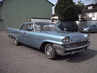 Chrysler () New Yorker, 1957:  