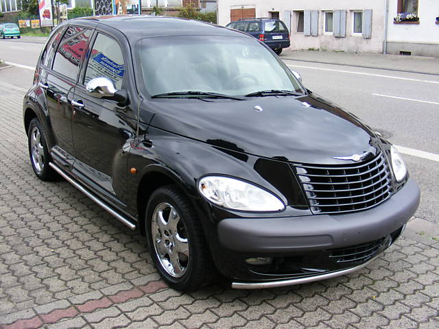 Chrysler () PT Cruiser:  