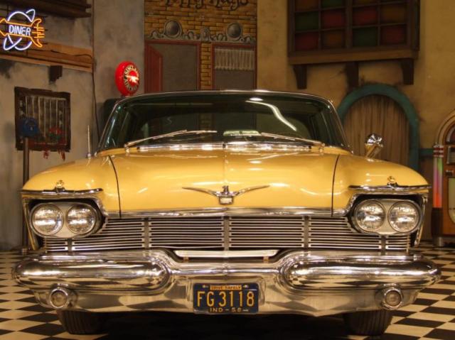 Chrysler () Imperial Crown Southampton, 1958:  