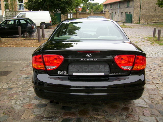 Chevrolet () Alero (GM P90):  