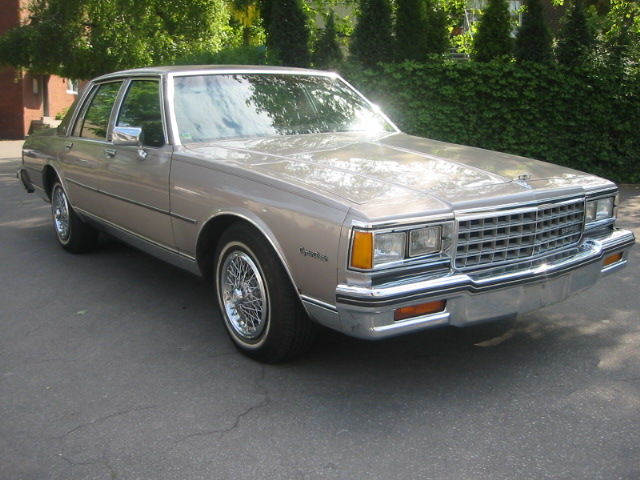 Chevrolet () Caprice (83), 1983:  