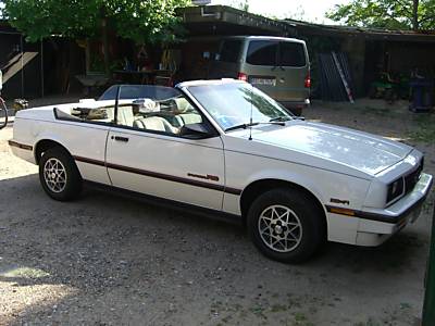 Chevrolet () Cavalier I:  