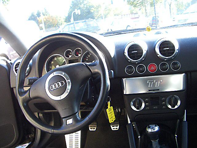 Audi () TT I (8N3):  