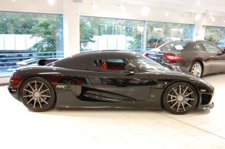 Koenigsegg (ʸ) CCXR:  