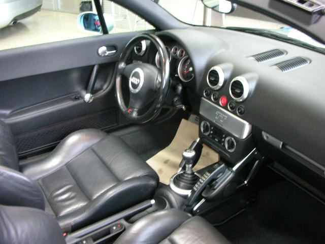 Audi () TT I Roadster (8N9):  