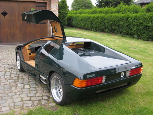 Isdera   () Imperator 108i:  