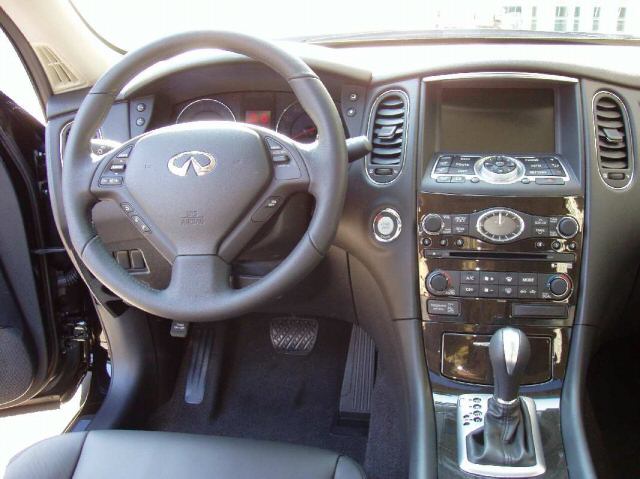 Infiniti () EX (J50):  