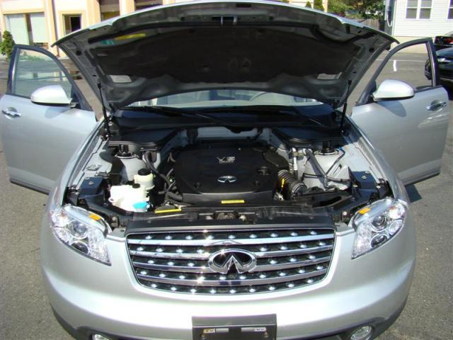 Infiniti () FX (S50):  