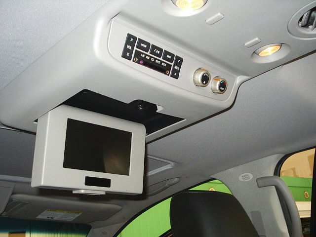 Infiniti () QX56 (JA60):  