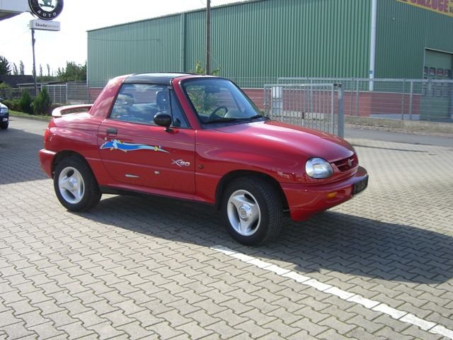 Suzuki () X-90:  