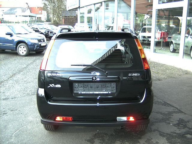 Suzuki () Ignis II:  