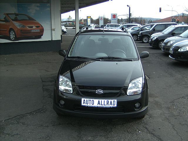 Suzuki () Ignis II:  