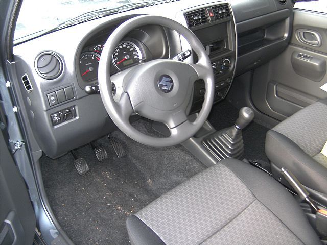 Suzuki () Ignis II:  