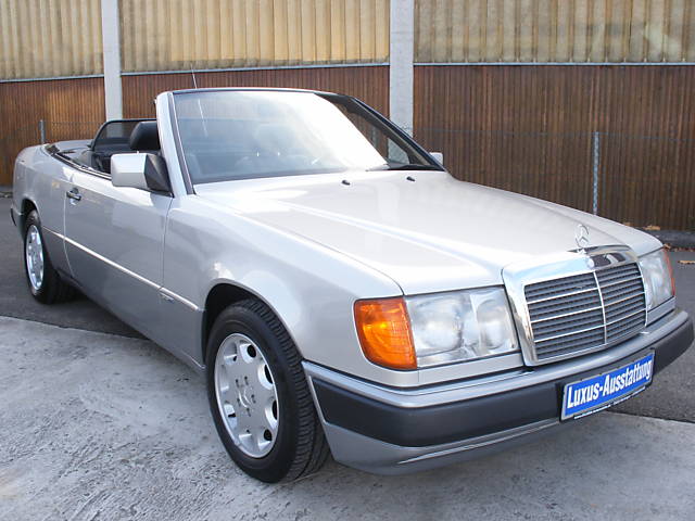 Mercedes Benz () Cabriolet (A124):  