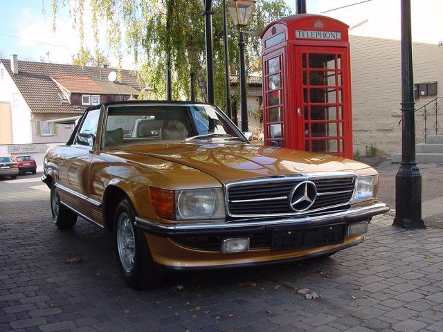 Mercedes Benz () SL (R107):  