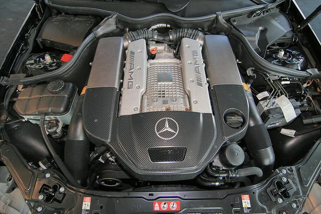 Mercedes Benz () CLK (A209) Cabrio:  